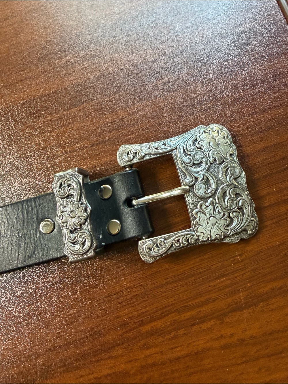 Nocona Western Floral Engraved Silver Buckle Black Leather Belt